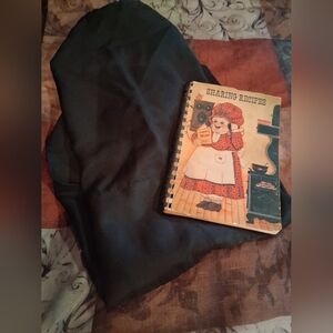 Apron & Cookbook Set #H144